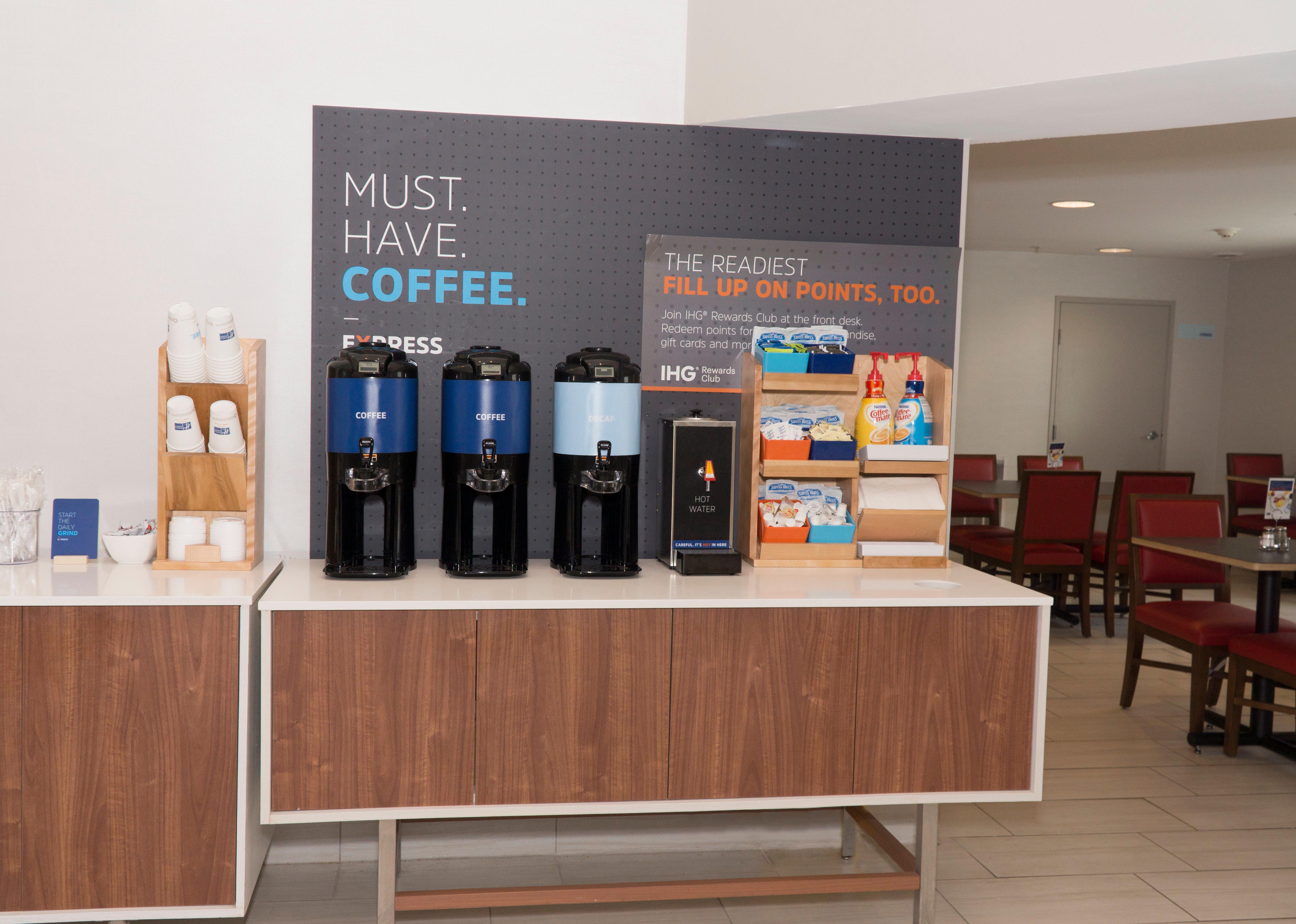 Holiday Inn Express Hotel & Suites Madison By Ihg Eksteriør bilde