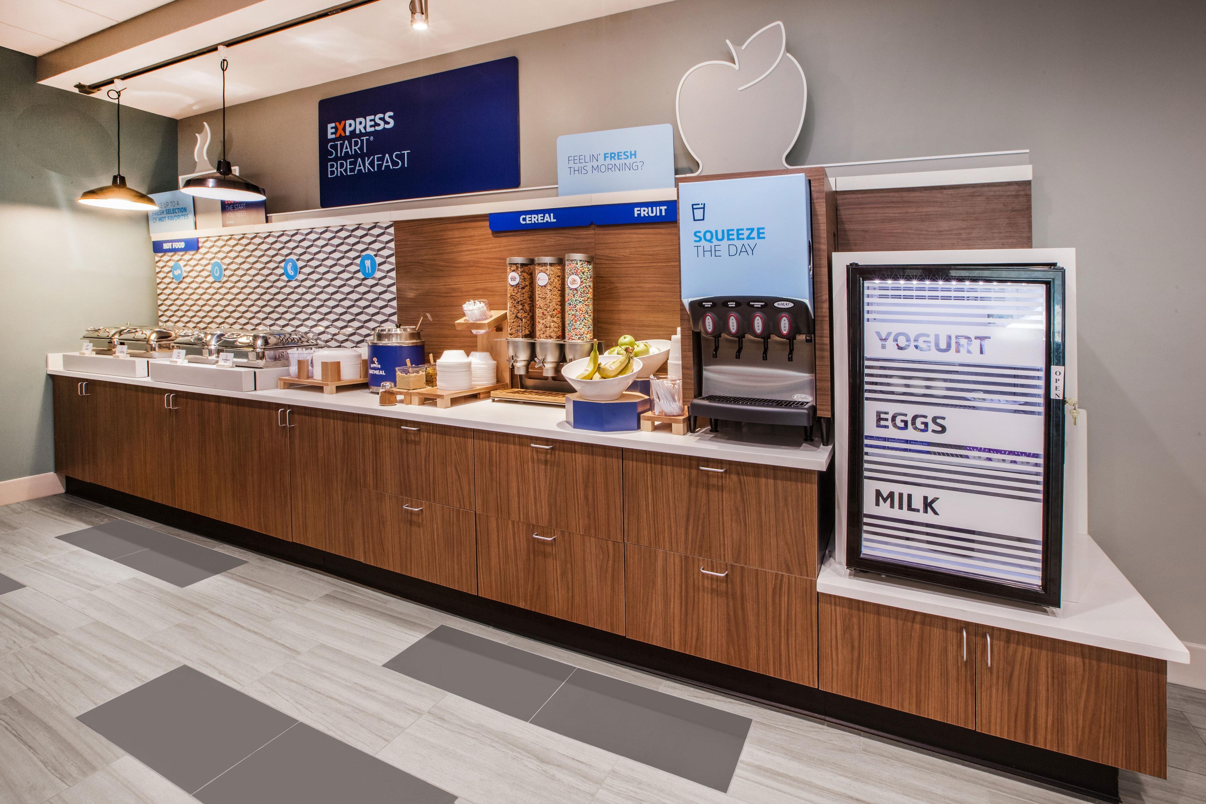 Holiday Inn Express Hotel & Suites Madison By Ihg Eksteriør bilde