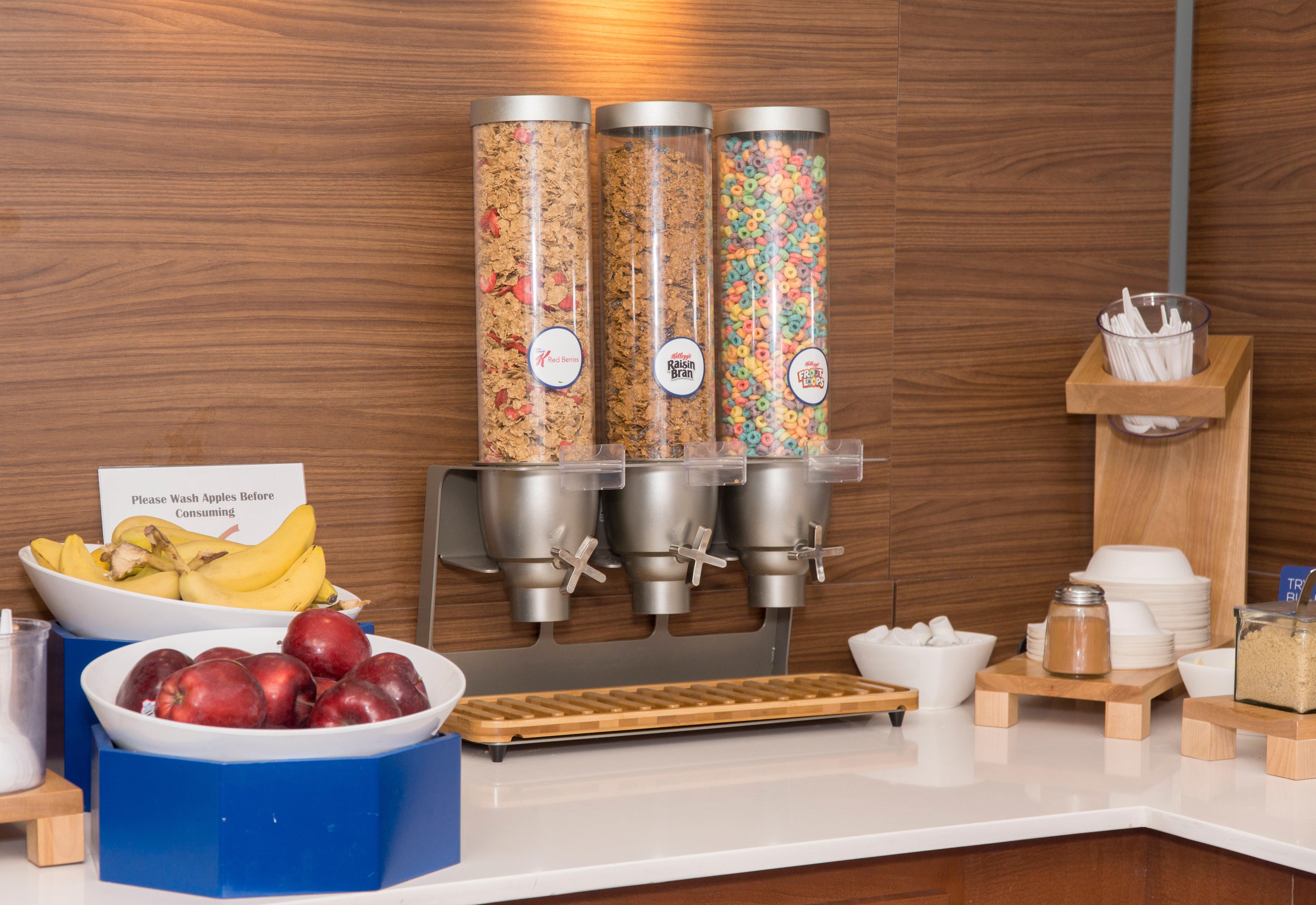 Holiday Inn Express Hotel & Suites Madison By Ihg Eksteriør bilde